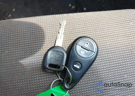 2005 Subaru Legacy 2.5I from USA, damaged, VIN 4S3BP616857332390